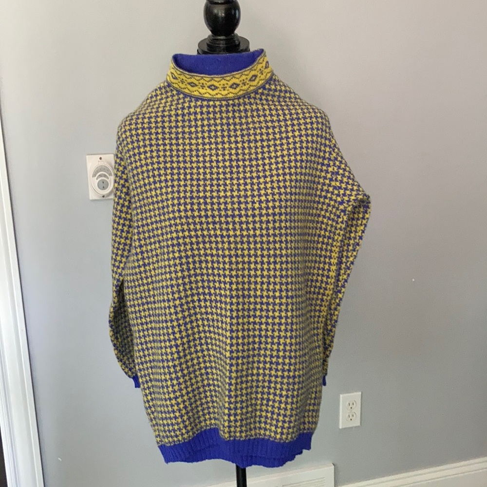 Multi colored sweater